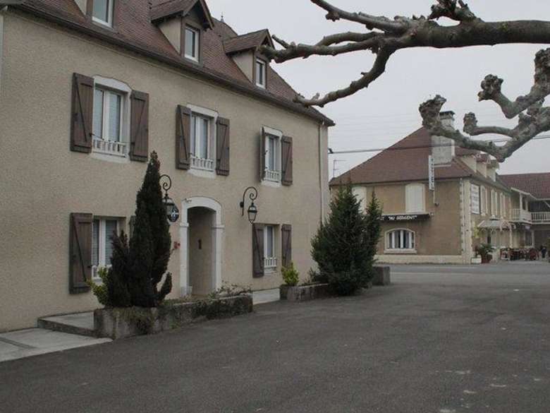 Hotel Peret