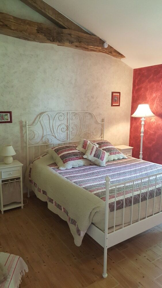 Bed & Breakfast La Minaudi�re
