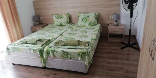 Hostal Guest House Ares
