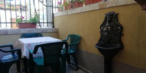Hostal Guest House Ares