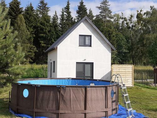 Domek Ca?oroczny Wsr�d Jezior Przy Lesie