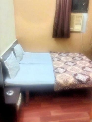 Hotel Adarsh Palace