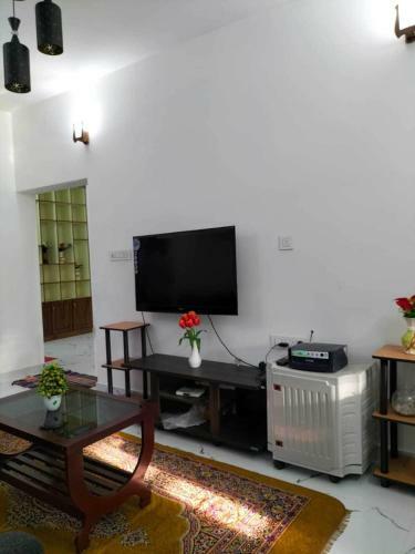 Apartamento Oyo Home 91849 Vashnavam Serviced Villa