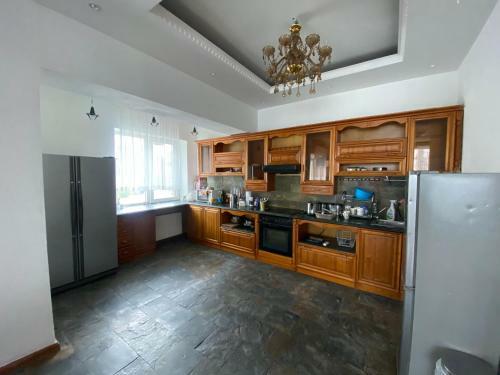 Hostal Five Season Guest House With Private Rooms