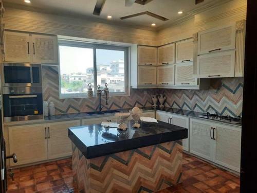 Rose Villa With 3 Bedrooms In Islamabad