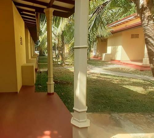 Hotel Lavendish Country Resort