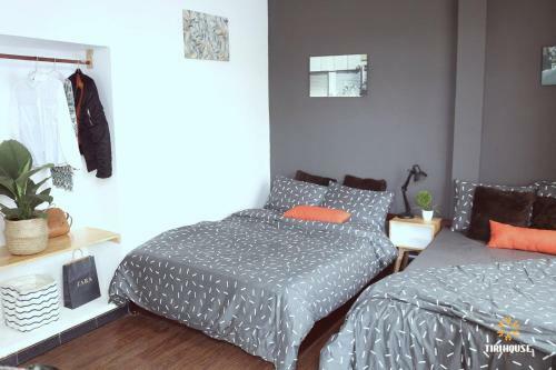 Hotel Tiri House