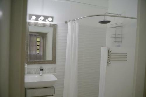 Hostal Kaej's Guest House