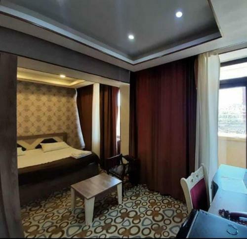 Hotel Evolution