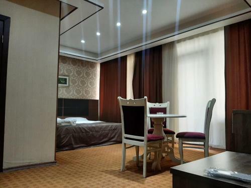 Hotel Evolution