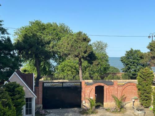 Hostal Riva Seaside House