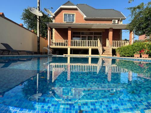 Hostal Riva Seaside House