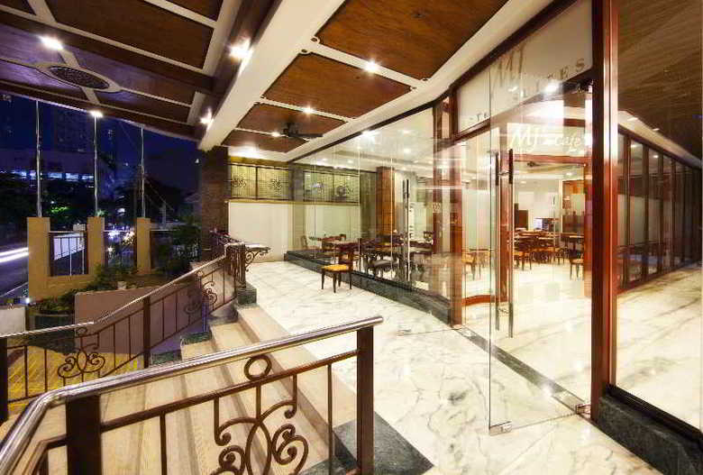 Mj Hotel And Suites