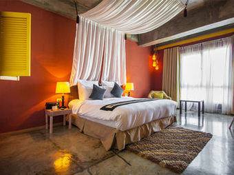The Henry Hotel