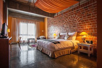 The Henry Hotel