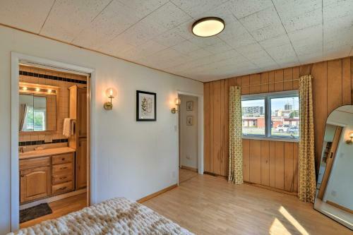 Pet-friendly Anchorage Gem Walkable Location