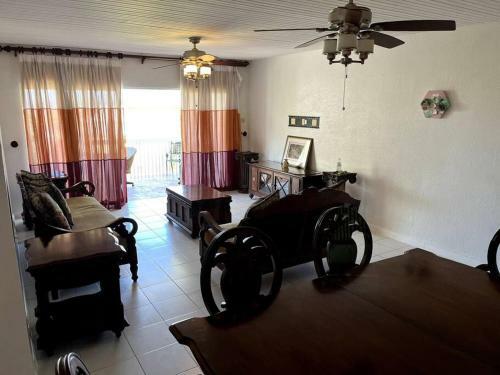 Apartamento The Cozy House Two, 3 Bedroom Beach Front