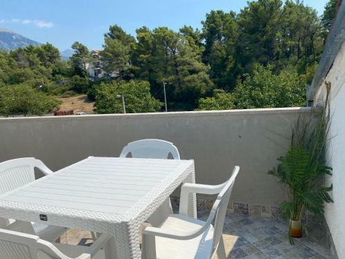 Apartment Ceman