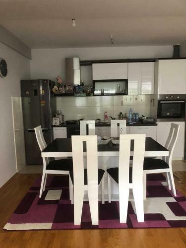 Sara Apartman