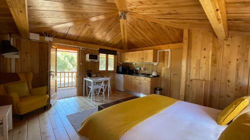 Suspended Wooden House - Monte Da Corti�a