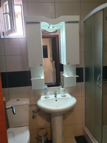Manojlovi? Apartman