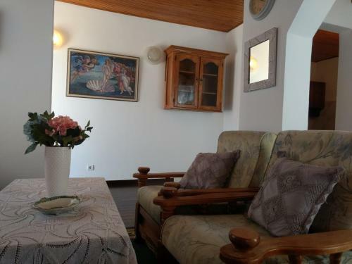 Hostal The Quiet Garden Budva