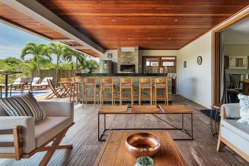 Villa 6 Su�tes Com Sofistica��o E Conforto Na Praia Do Forte!