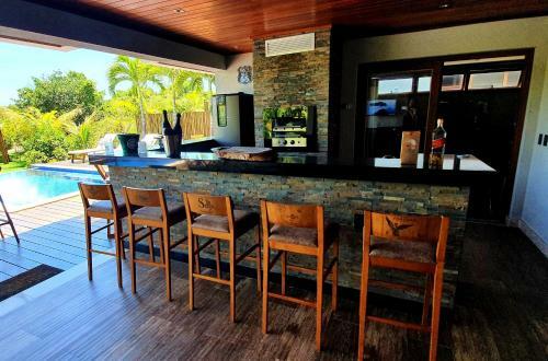 Villa 6 Su�tes Com Sofistica��o E Conforto Na Praia Do Forte!