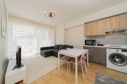 Apartamento Modern Flat With Shared Pool In Kepez