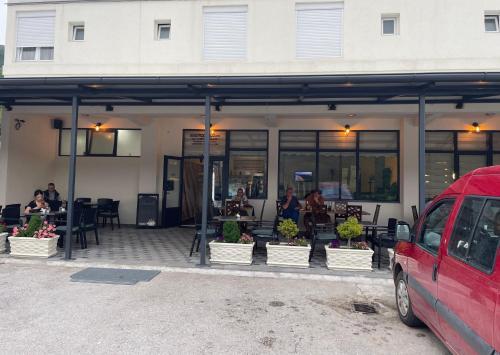 Motel Pa?e