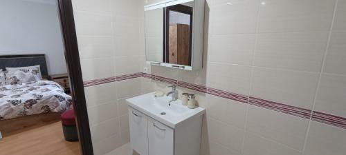 ??? ????? ????? ?????? ?? ?????? ????? ????? - Spacious And Beautiful Apartment With A Distinctive Sea View