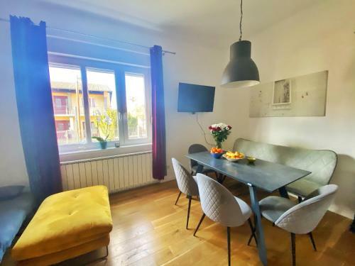 Rosa Apartment