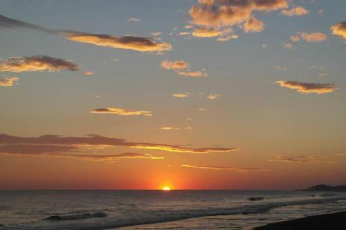 - Rancho Portal Del Mar - Entire Beachfront House