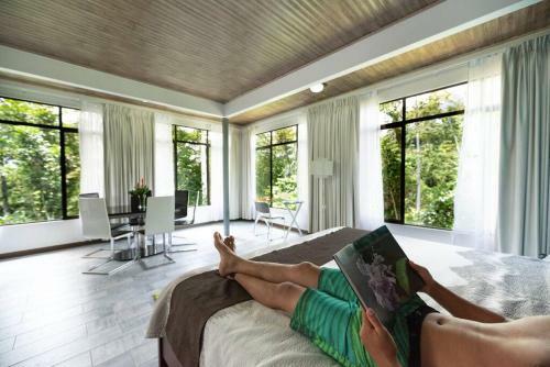 Volcano Gold Loft Rainforest House