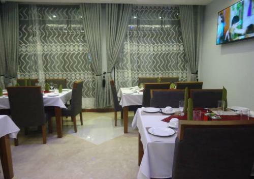 Hotel Epic Grand