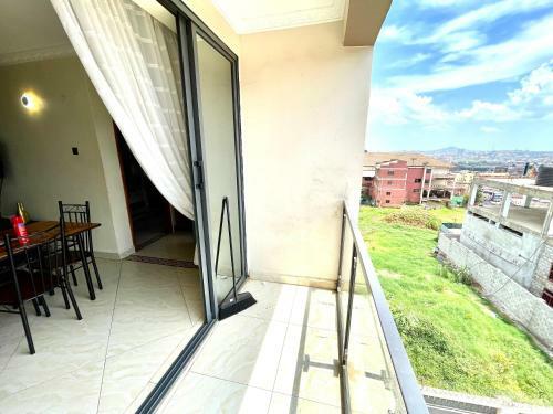 Apartamento Spacious 1bdrm Condo-unlimited Wifi, Central Kla