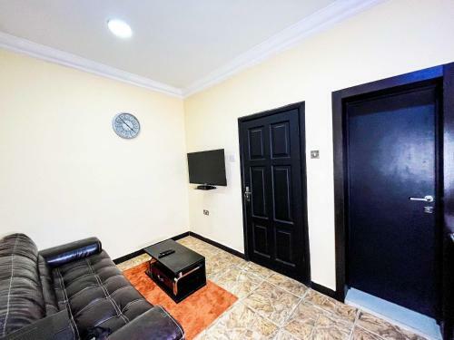 Eleven Apartments Agidingbi
