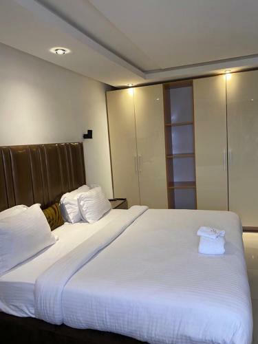Island Luxury Apartments