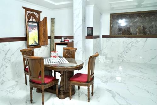 Abah Hotel