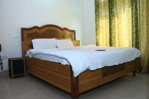Hotel Corbett Castle Resort