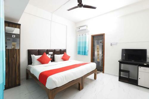 Pop 85497 Hotel In