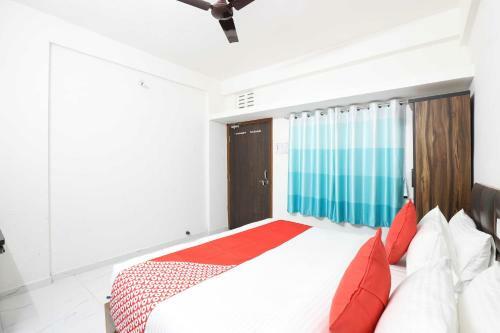Pop 85497 Hotel In