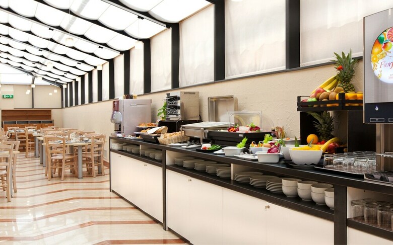 Smooth Hotel Rome West