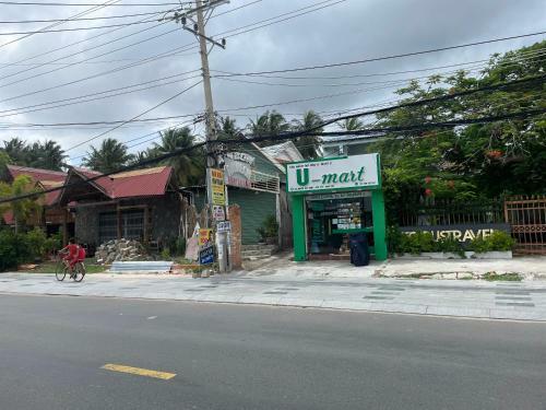Nh� Ngh? Thanh Tr�