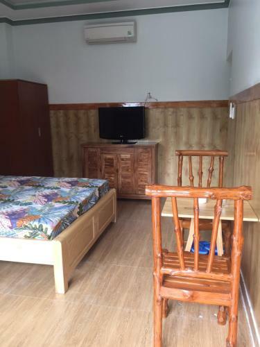 Nh� Ngh? Thanh Tr�