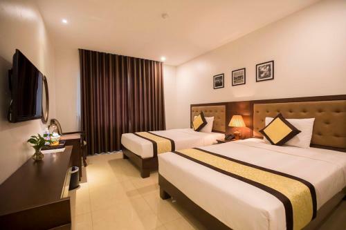 Nam S?n Hotel