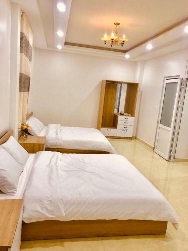 Villa Q's House
