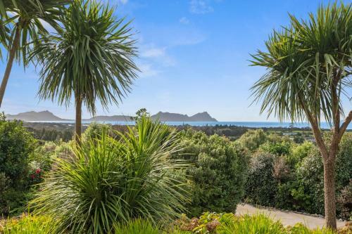 Sea View Cottage - Ruakaka Holiday Cottage