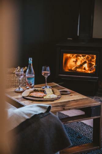 Peak View Cabin - Ben Ohau - Stylish Seclusion