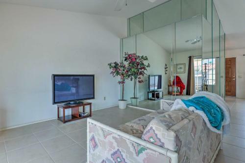 Sun Lakes Home In 55 And Community With Amenities!